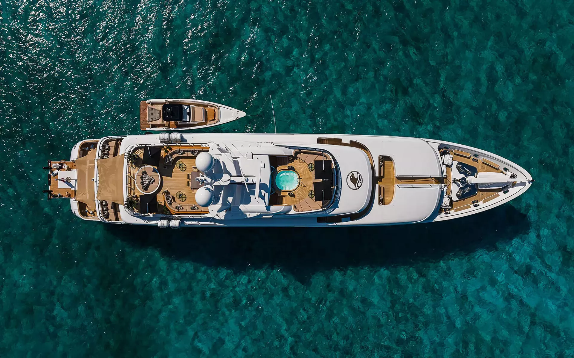 https://api.arconyachts.com/storage/36231/conversions/o9UGyDPgULxg9MLwE6nqUxImDqD6reB3JDhI64io-optimize.webp