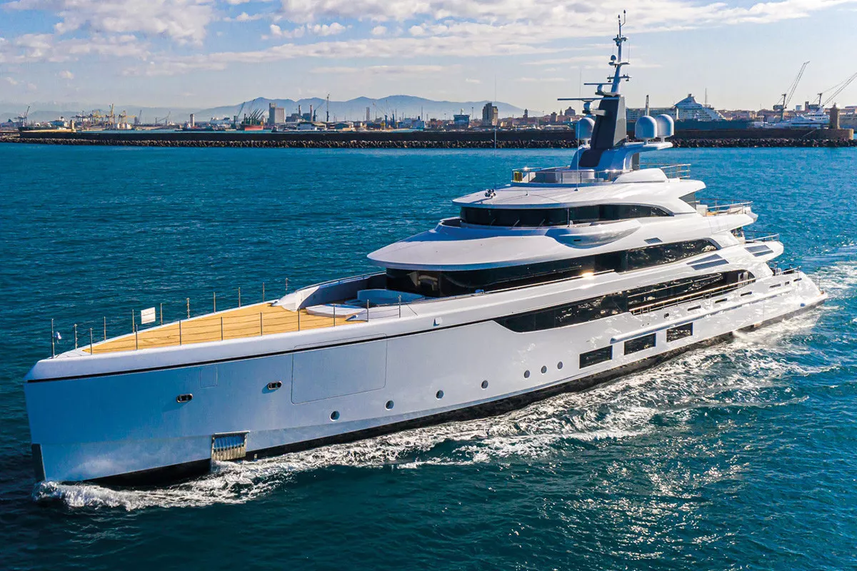 BENETTI 65