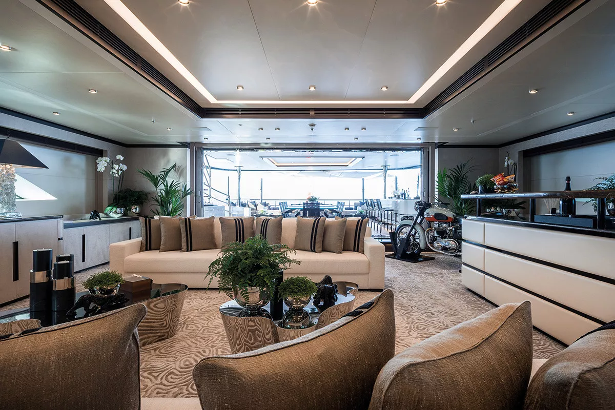 BENETTI 65