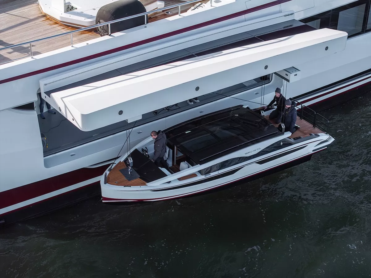 https://api.arconyachts.com/storage/37563/conversions/kpZh54wGrU9ZfdIRtIEQQXqPiqa29KrJRTfKqCeO-optimize.webp