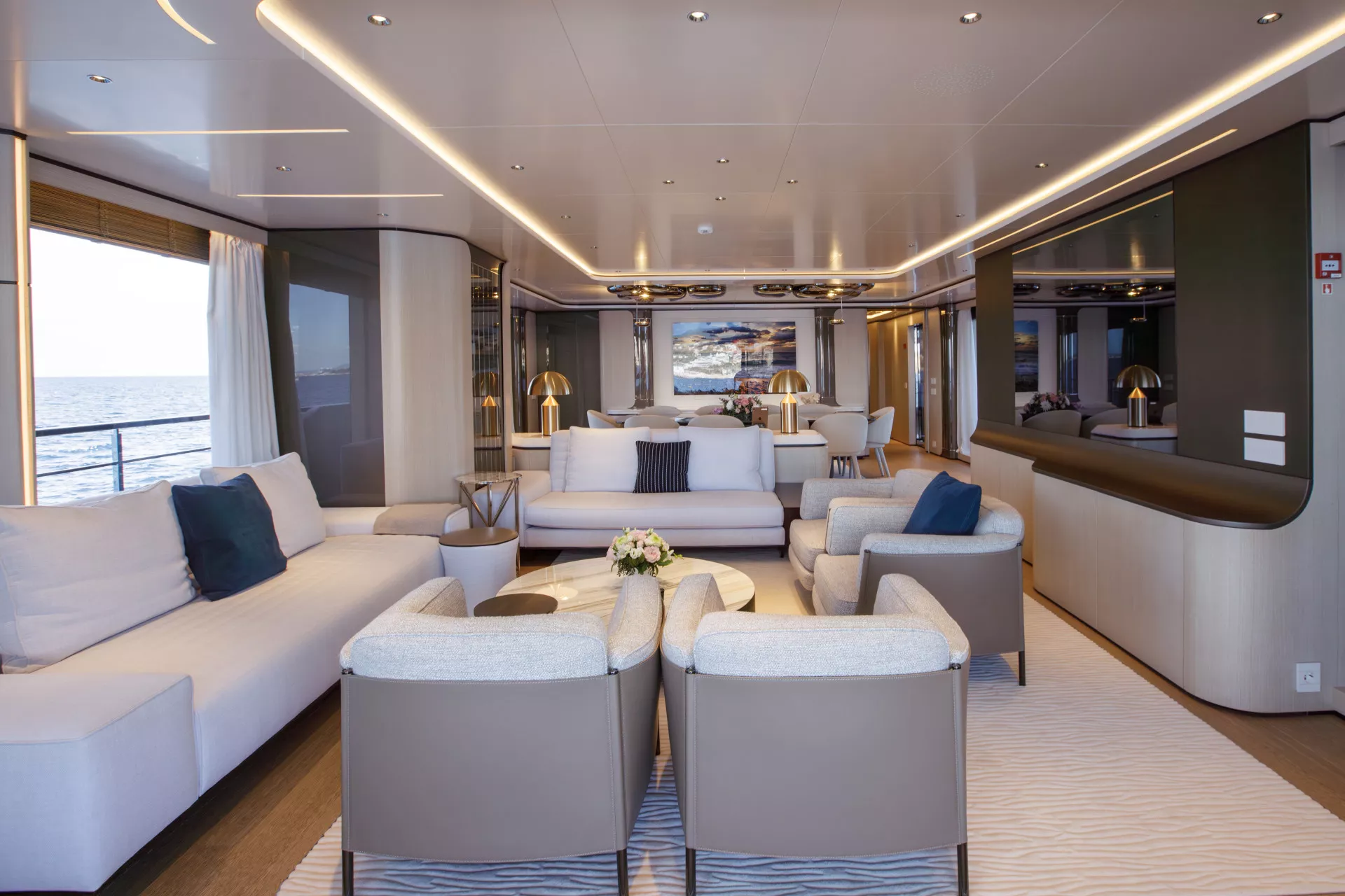 https://api.arconyachts.com/storage/37588/conversions/xZFw8a36dH2nrbvWyFjaS2HYBZitEW3DjleqRgCP-optimize.webp