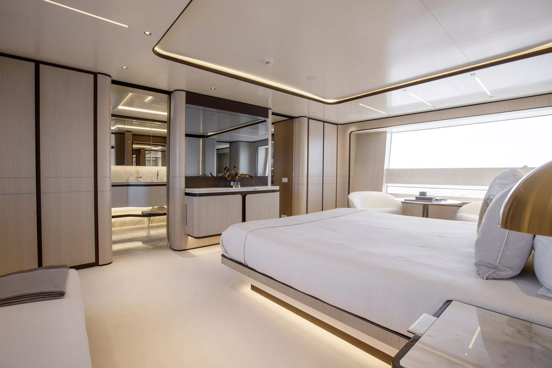 https://api.arconyachts.com/storage/37592/conversions/jkcd0NCmoXkmSpLi2fnhm7mXJh9xSg6F33i2Upc1-optimize.webp
