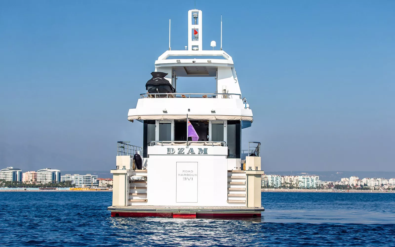 https://api.arconyachts.com/storage/37632/conversions/8OedvcfZUWqAnRXnCpWHaCj6b2UPpwLKngFeRVMR-optimize.webp