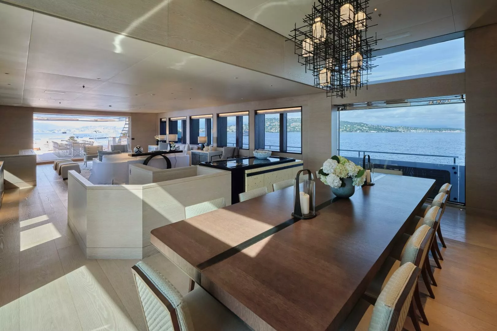 https://api.arconyachts.com/storage/37681/conversions/bnaDiui6I9HSc9ZfD3xL6VRwqjOhnlLcfWeLXyxx-optimize.webp