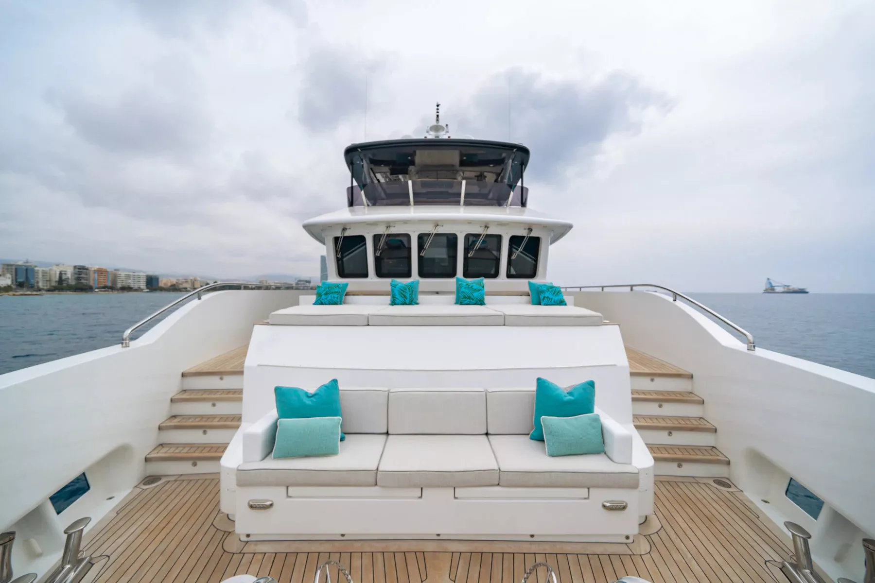 https://api.arconyachts.com/storage/37752/conversions/pzYFZkmdVSCDKbDWjJ0Mg0Sy8ZFa9tIddBQpfTVz-optimize.webp
