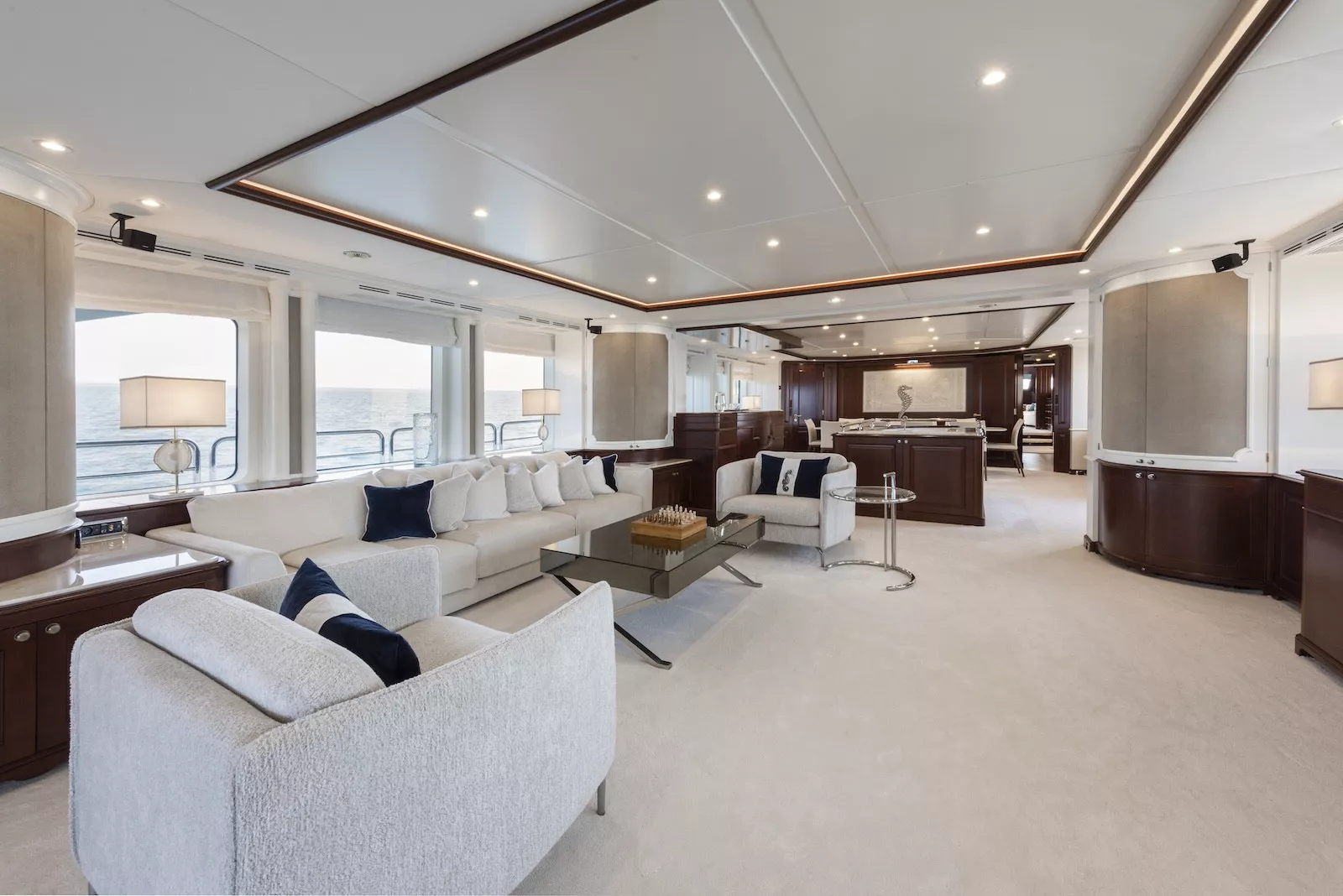 https://api.arconyachts.com/storage/37858/conversions/GRJk50mfnbMvPfUrGUT1SN1aeSSQMuvJaRvqGWnV-optimize.webp