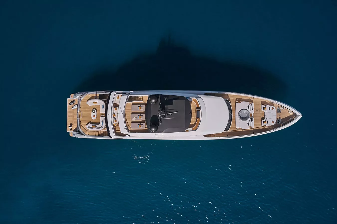 Grande 38 METRI TRI-DECK NEW BUILD
