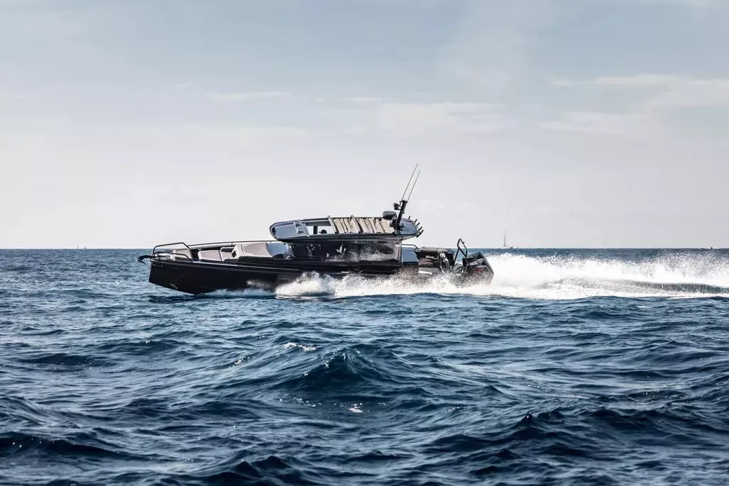 https://api.arconyachts.com/storage/37914/conversions/N30KB4HZmJG1UNL2USvFriXluH3R7x8lmM29hnPB-optimize.webp