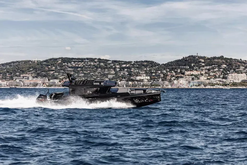 https://api.arconyachts.com/storage/37916/conversions/w5MwVH6K9Ws6eapoI12CK8aZff7QRvfeqVacSTEl-optimize.webp