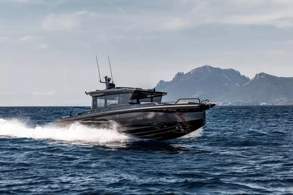 https://api.arconyachts.com/storage/37917/conversions/zTOwGL8cMHM5SppBDKKiGeS9P9GKC66odeoSVpQ0-optimize.webp