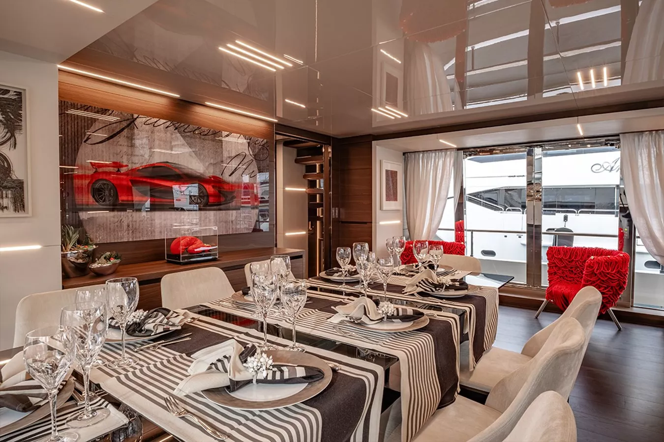 https://api.arconyachts.com/storage/38017/conversions/6dYKv92VxaApUWcaO874LGadovfzTBb4qSipUkrj-optimize.webp