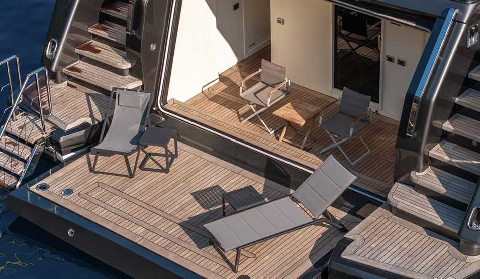 https://api.arconyachts.com/storage/38069/conversions/WzNqLH7A2onSoctfu8U01Fw1Y43Xf0ihxSyXINkg-optimize.jpg