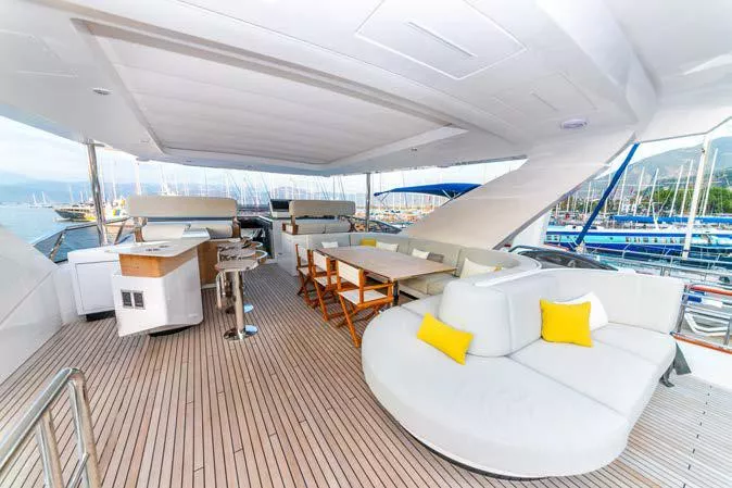 https://api.arconyachts.com/storage/38084/conversions/z2IDBqZQzFsbEmHgDolfiZkPgBKPODqKAK2nWcf5-optimize.webp