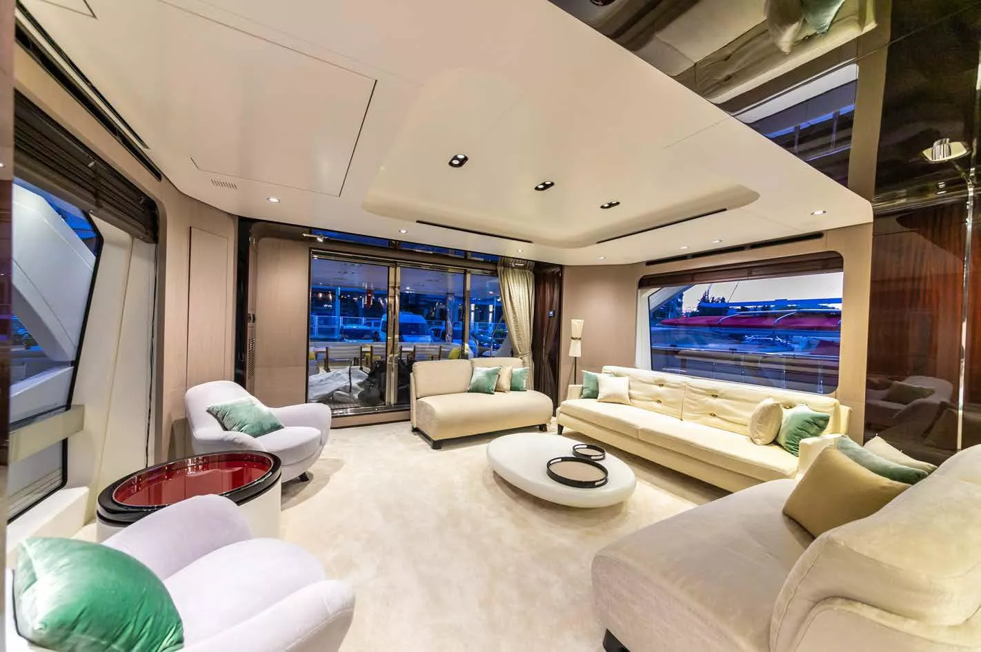 https://api.arconyachts.com/storage/38089/conversions/XE0sCiaAZvFIGlMtIPNXONTPUAHUFBGDxoLfVr1E-optimize.webp