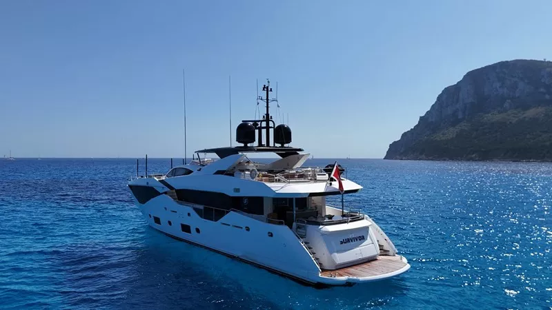 https://api.arconyachts.com/storage/38138/conversions/7WIgyrATM0V2T7ETWaKlH5b3jDsTm543yQttIWNM-optimize.webp