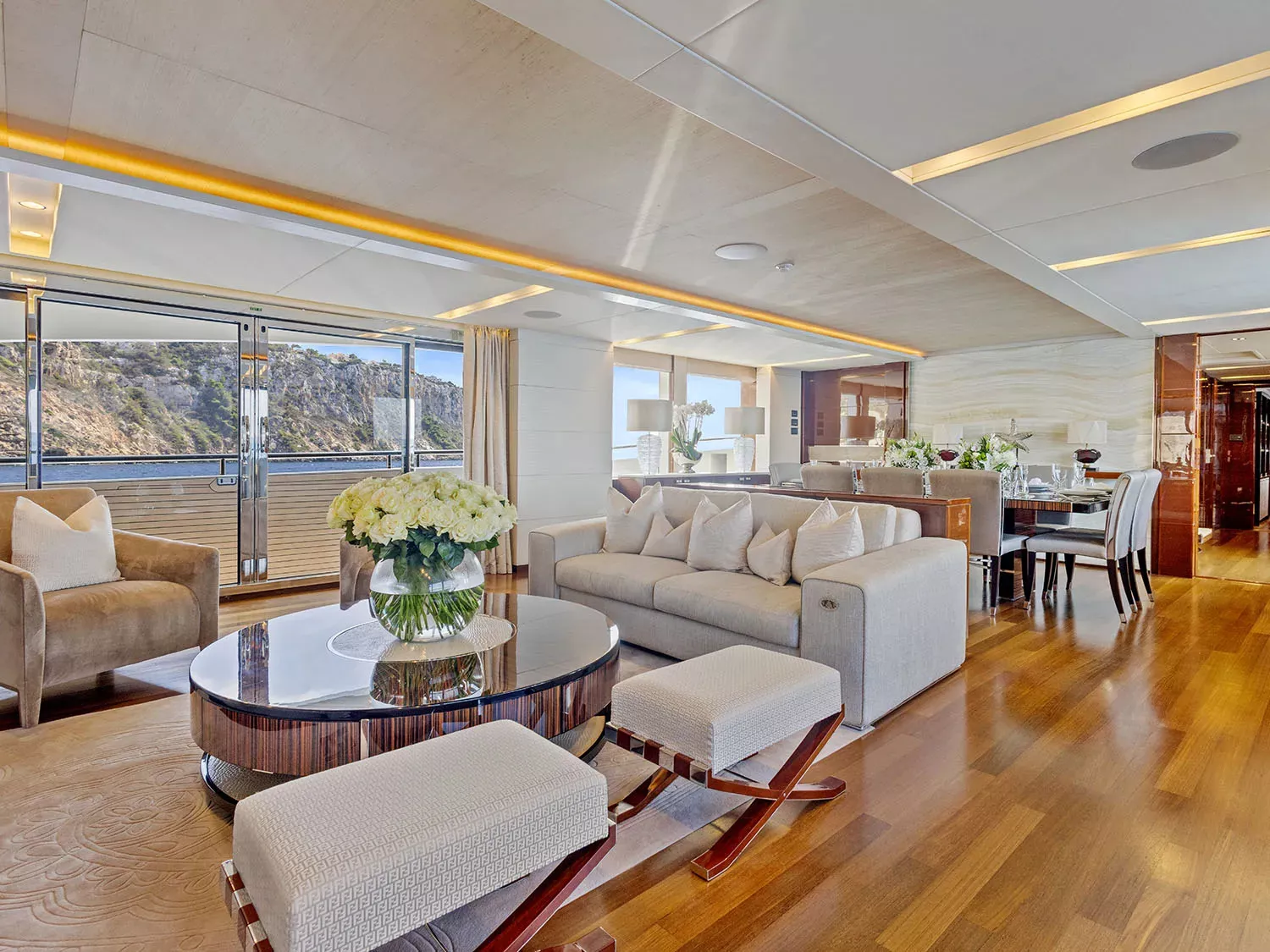 https://api.arconyachts.com/storage/38160/conversions/uJyAeoFhKQgh28XZyNZEtv3ifu9kJ6qwC2pJ8DQ6-optimize.webp