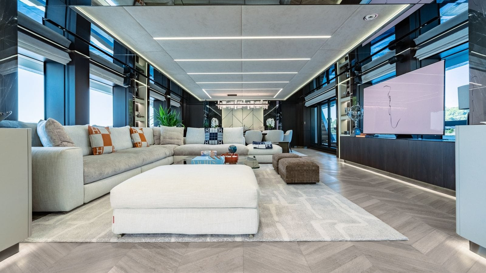 https://api.arconyachts.com/storage/38177/conversions/gRGRnOZtlJzuBixJTYYWfUmJHhxfsdg9CSkUOeby-optimize.jpg