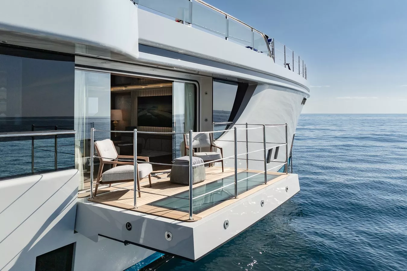 https://api.arconyachts.com/storage/38186/conversions/dA9w8IMbyhRxdO2Cy7ZDTNnfgTaUk5pX2wWf8GDU-optimize.webp