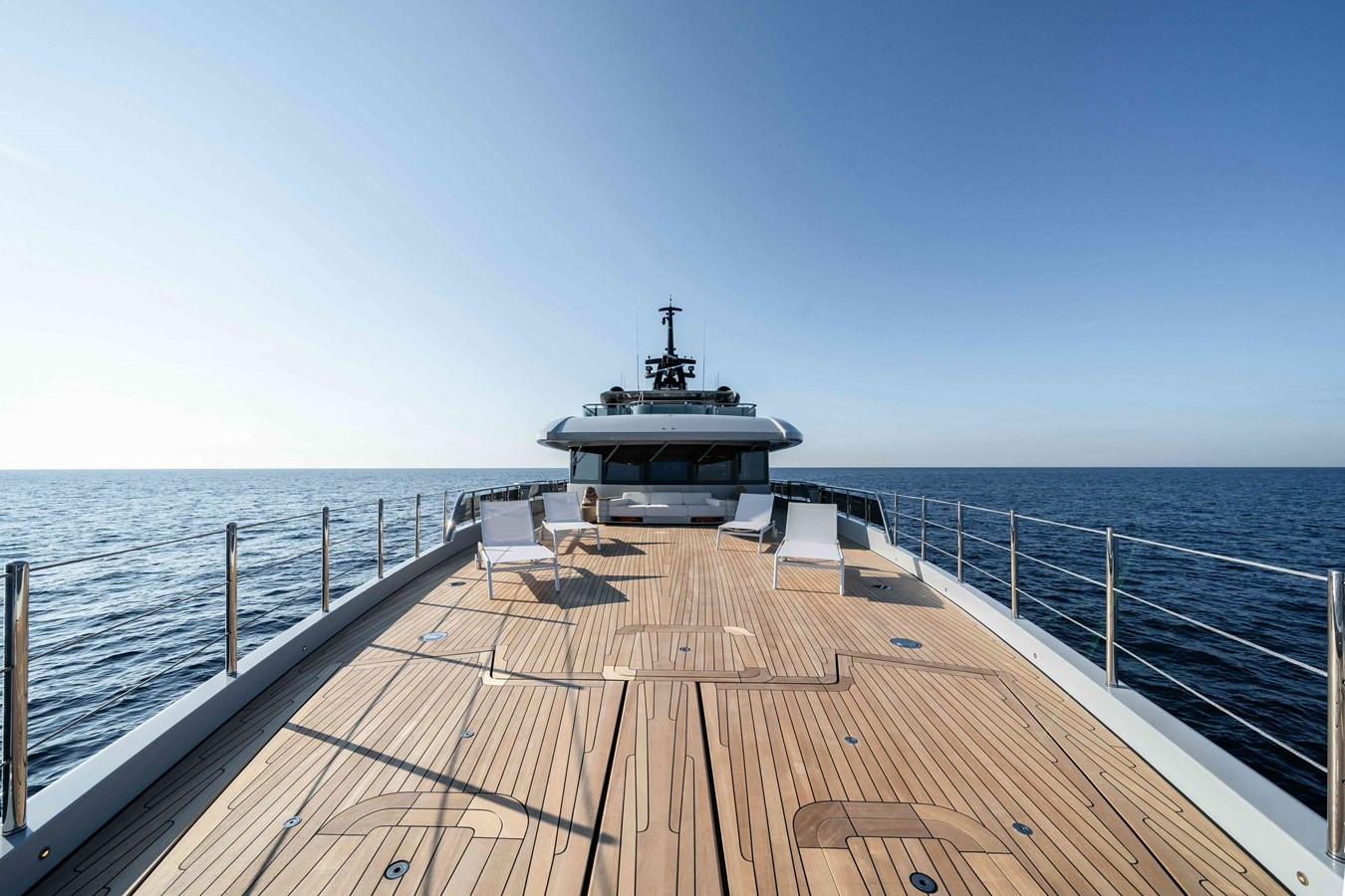https://api.arconyachts.com/storage/38188/conversions/2eGX74VZY9nB4EO3R95JB6IO9xgLMmfF3mmogRpS-optimize.jpg