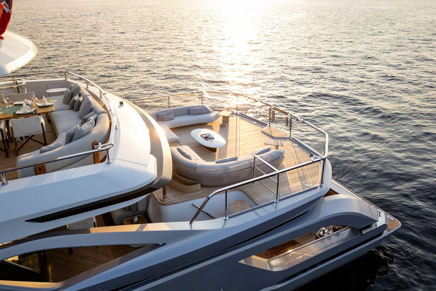 https://api.arconyachts.com/storage/38201/conversions/wKYpJTZqTeGqypBz2PaOVAfDyuQWzQR4nX9e4uo5-optimize.webp