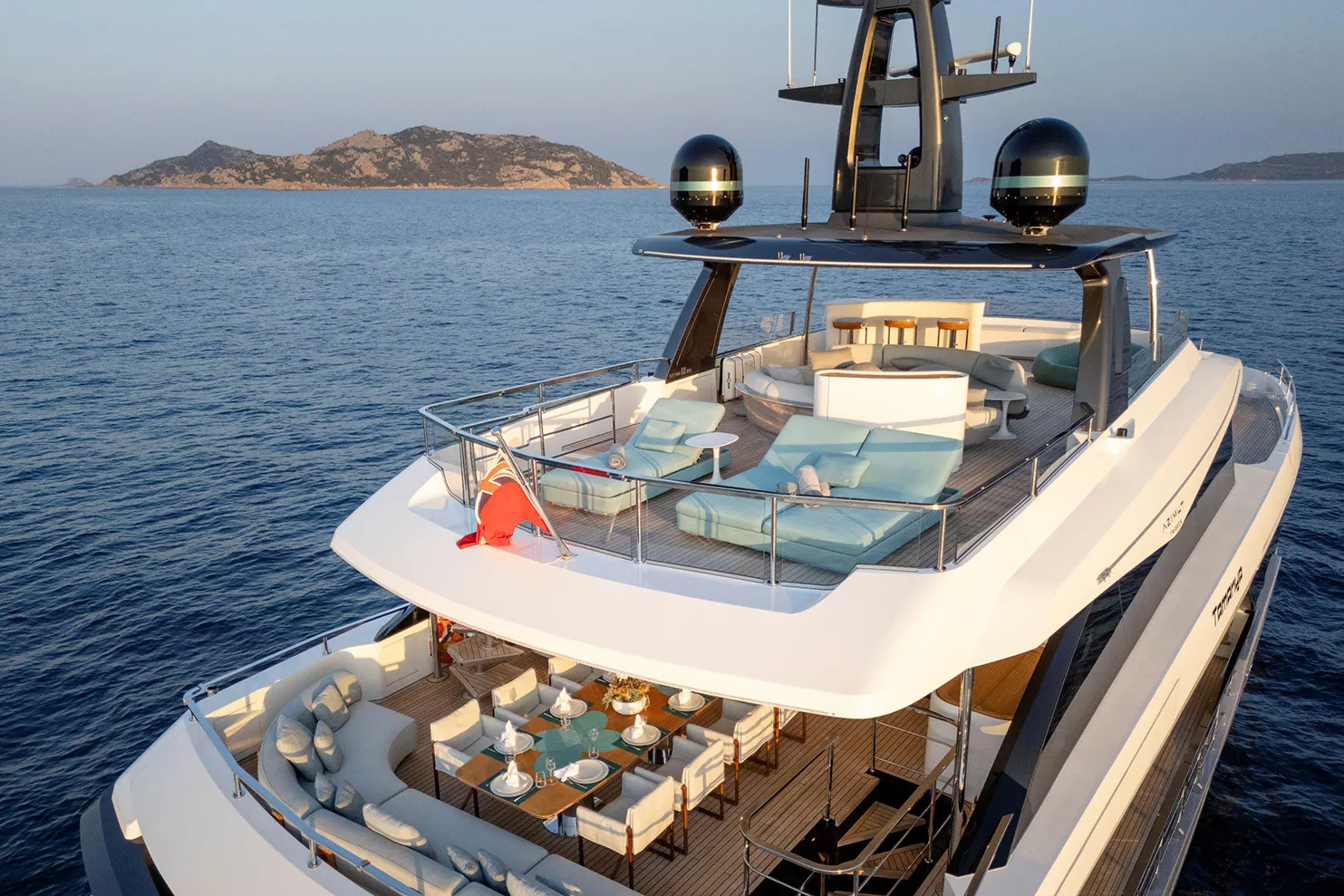 https://api.arconyachts.com/storage/38203/conversions/UK0dKlkSR3VDxyunc5D8PQ279bU5wqgcmq88uDeG-optimize.webp