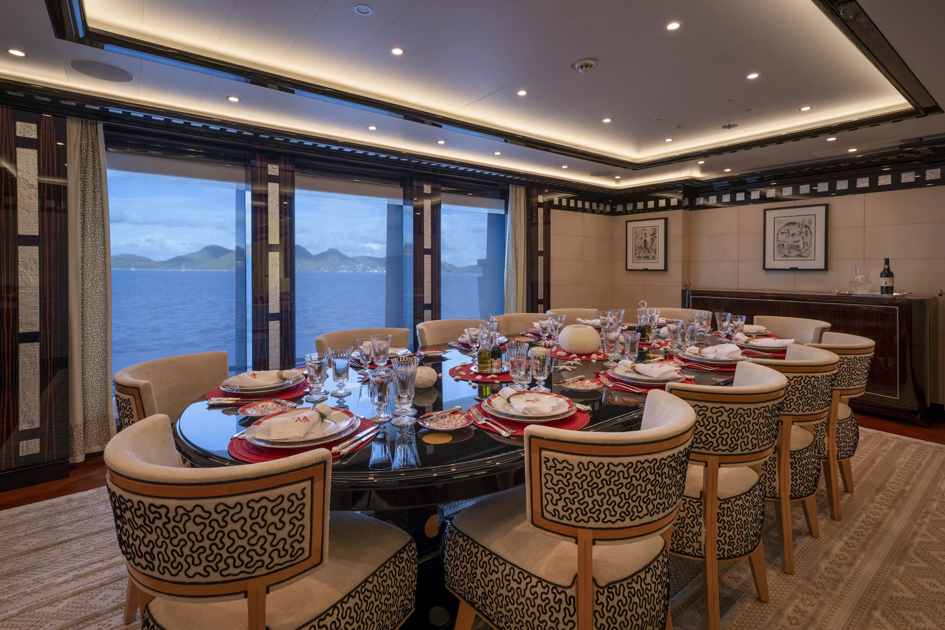 https://api.arconyachts.com/storage/38242/conversions/4DZ167PJx6Qif1EYxFYfg0ILUataOpwKZjcg6La1-optimize.jpg