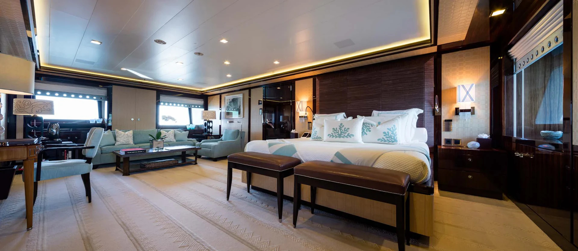 https://api.arconyachts.com/storage/38313/conversions/P7q5lrQc28s9zAKcOJZwcr3nTsyf0W1fwYETx2hG-optimize.jpg