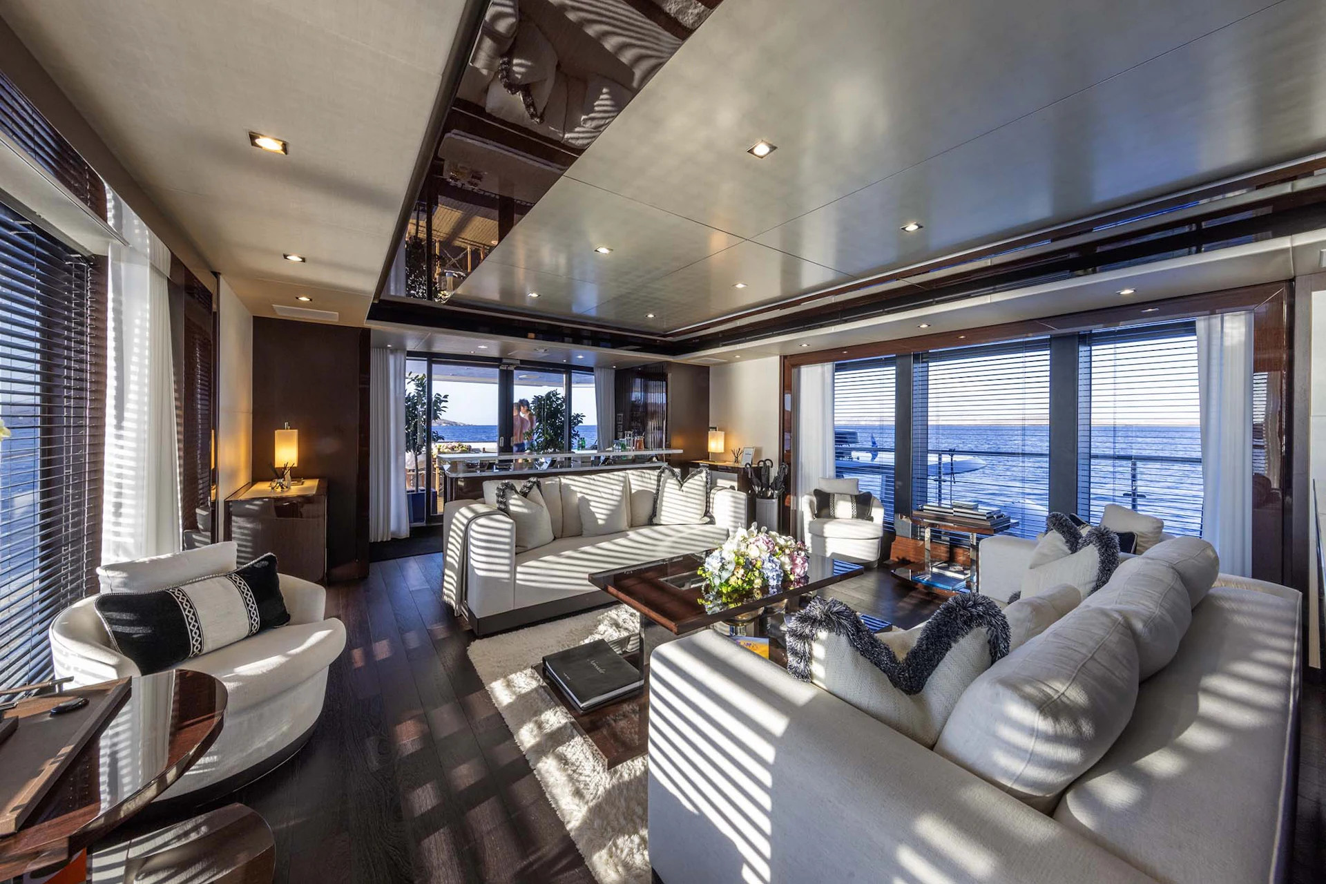 https://api.arconyachts.com/storage/38348/conversions/FPTQzMbXaNr0pG6LcRj50aVJTZkKyqb4HJTwL3OQ-optimize.jpg